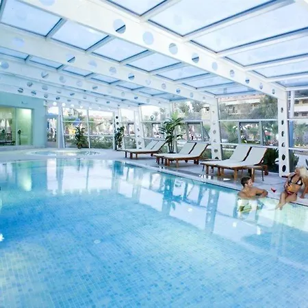 Hotell Lilyum Side